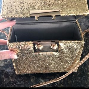 Steve Madden Gold Glitter Box Purse
